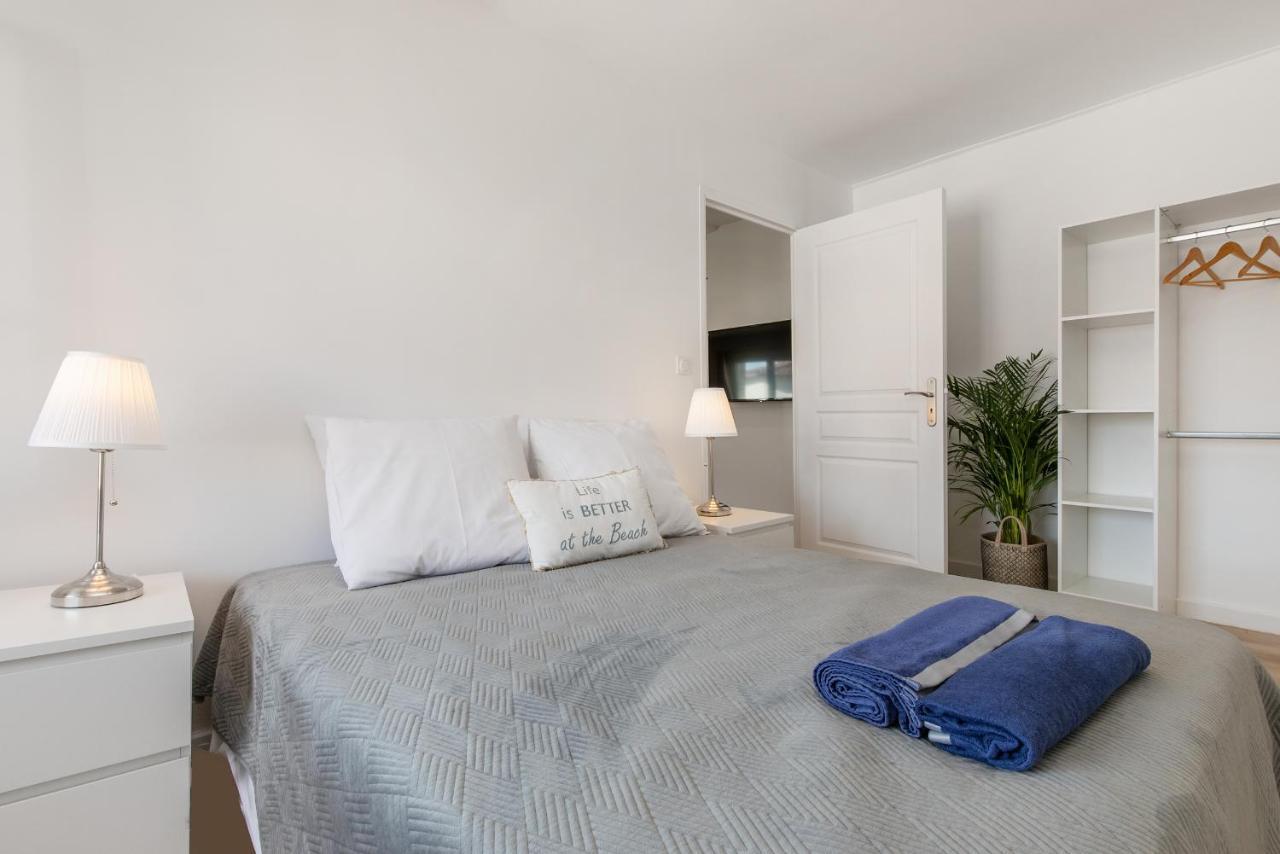 Flamingo Center Clemenceau Apartment Безие Екстериор снимка